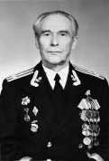 Ветеран Великой Отечественной войны капитан 1 ранга Давыдов Александр Васильевич.
