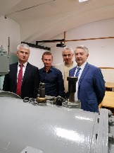 Кафедра.5
