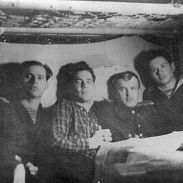 1954 год, 27 августа, Коткин П.М. (2-й слева)