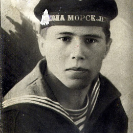 Краснофлотец Фролов А.П. командир отделения связи Школы морских летчиков ВВС Морских Сил Черного моря, г. Севастополь. 1929-1930 гг.