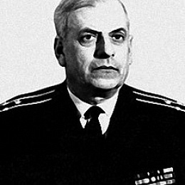 Лифшиц Анатолий Львович, капитан 1 ранга.