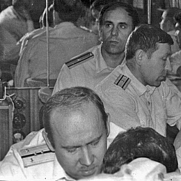 1984. Атлантика. Подводный крейсер К-245. Кают-компания 2 отсека. Помошник командира - кап. лей Дурцев Борис Иванович.