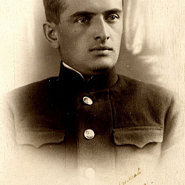 Фотография М.Д. Хомутова с подписью: Моей любимой дочери Светлане. 02.09.41.